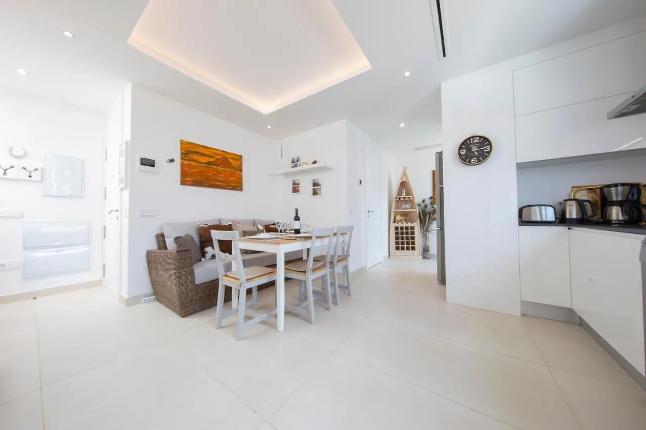 Apartment Medano4You Tina'S Jacuzzi Terrace Playa Chica El Medano  Spain
